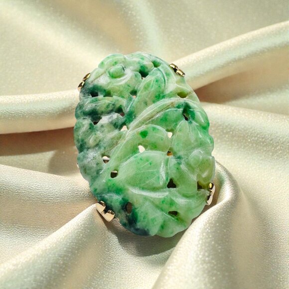 ANTIQUE- 14K Gold- Natural Nephrite Jade Ring -Size 5- Hand Carved - Art Nouveau - Picture 2 of 16